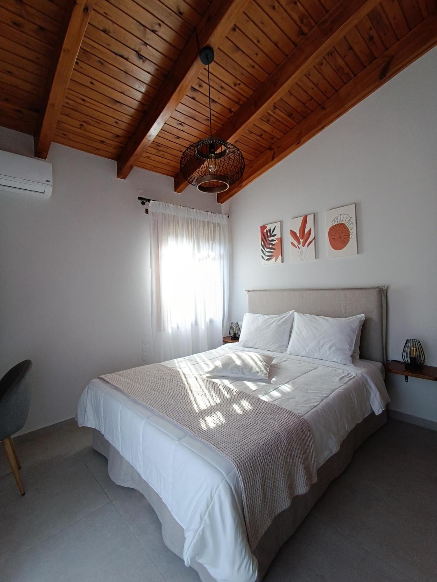 Alia Stone Villa-Ideal For Families-Heated Pool Nohia Room photo