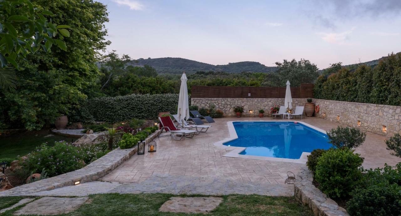 Alia Stone Villa-Ideal For Families-Heated Pool Nohia Exterior photo